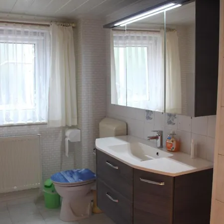 Ferienwohnung Jelinek * فارين