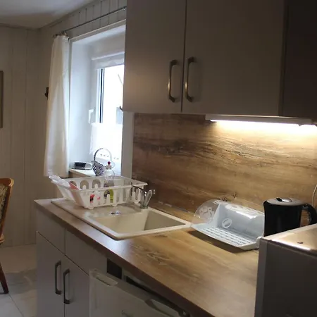 Ferienwohnung Jelinek فارين