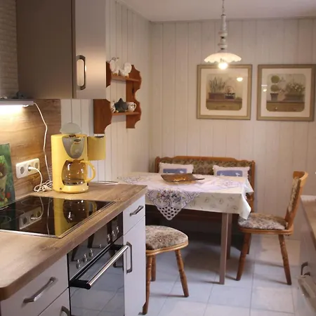 Ferienwohnung Jelinek فارين
